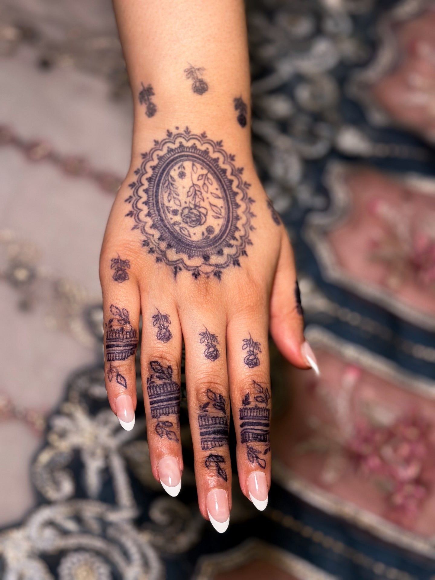 NEW - Mirror of Roses - LUXURY TATTOO STAIN
